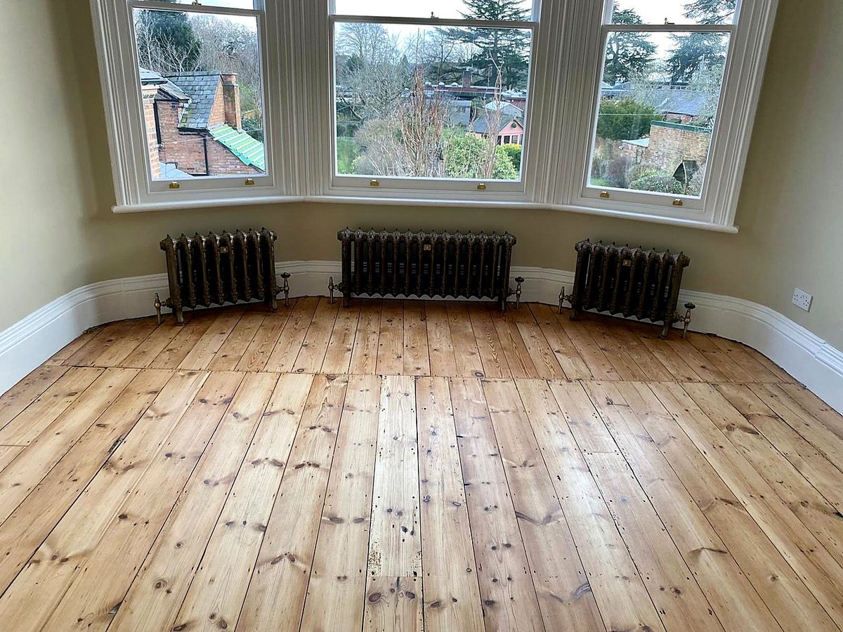 Cast-iron radiators fitted in a Warwickshire period home by Sabin & Ball